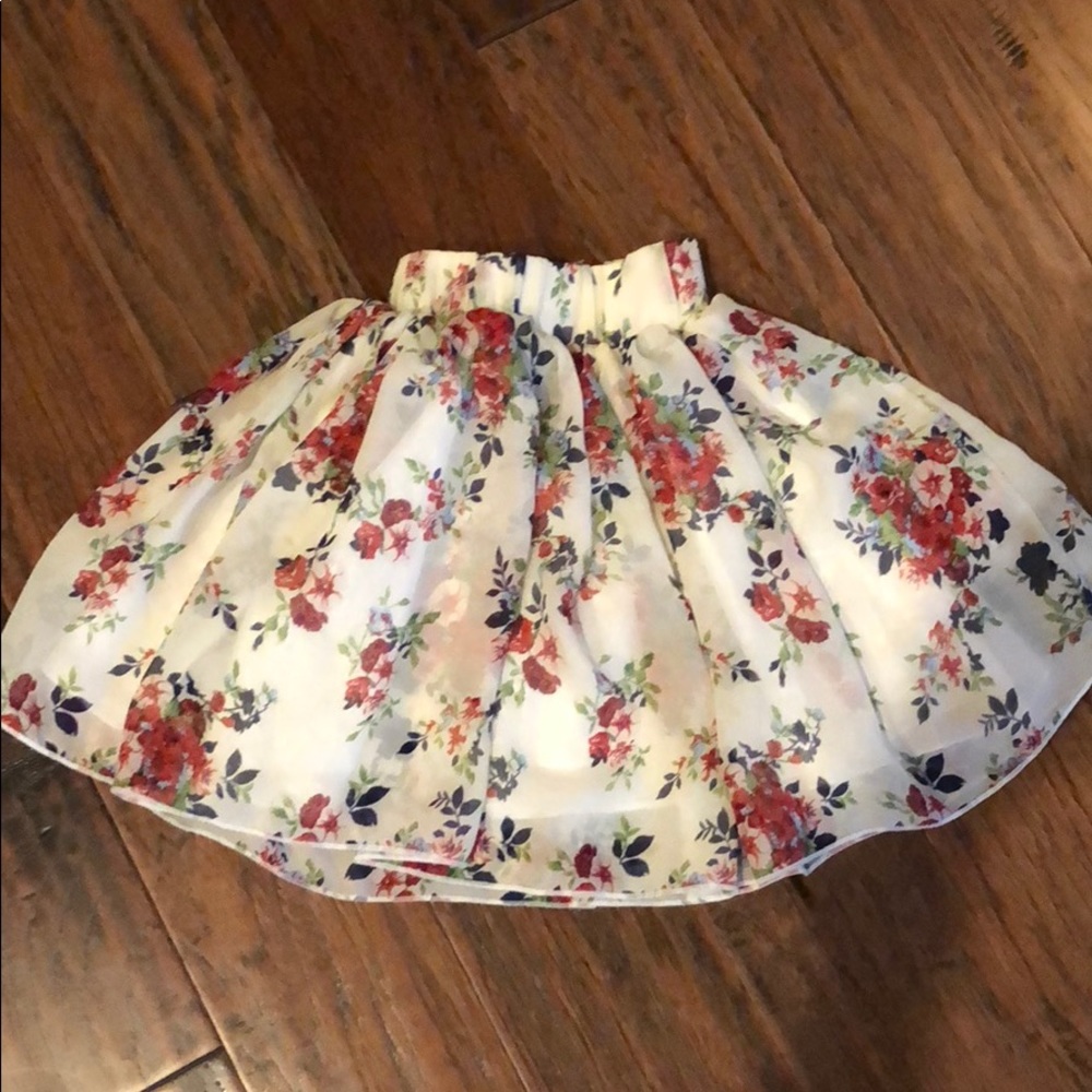 Flowered maxi skirt
